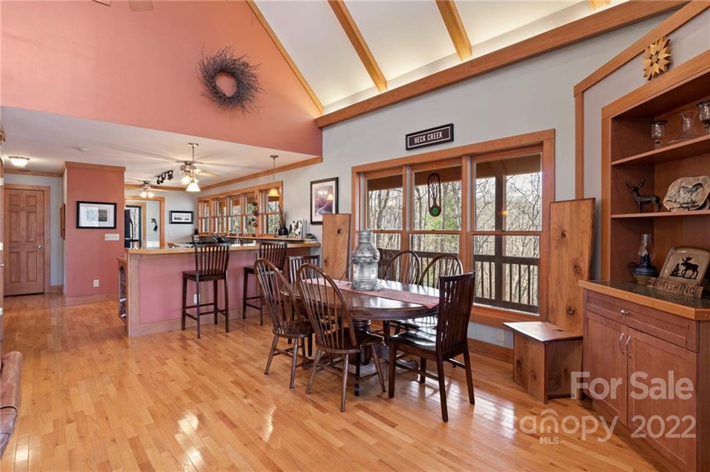 738 Heck Creek Road Marshall, NC 28753 - Photo 14 of 47 Gallery Image 14