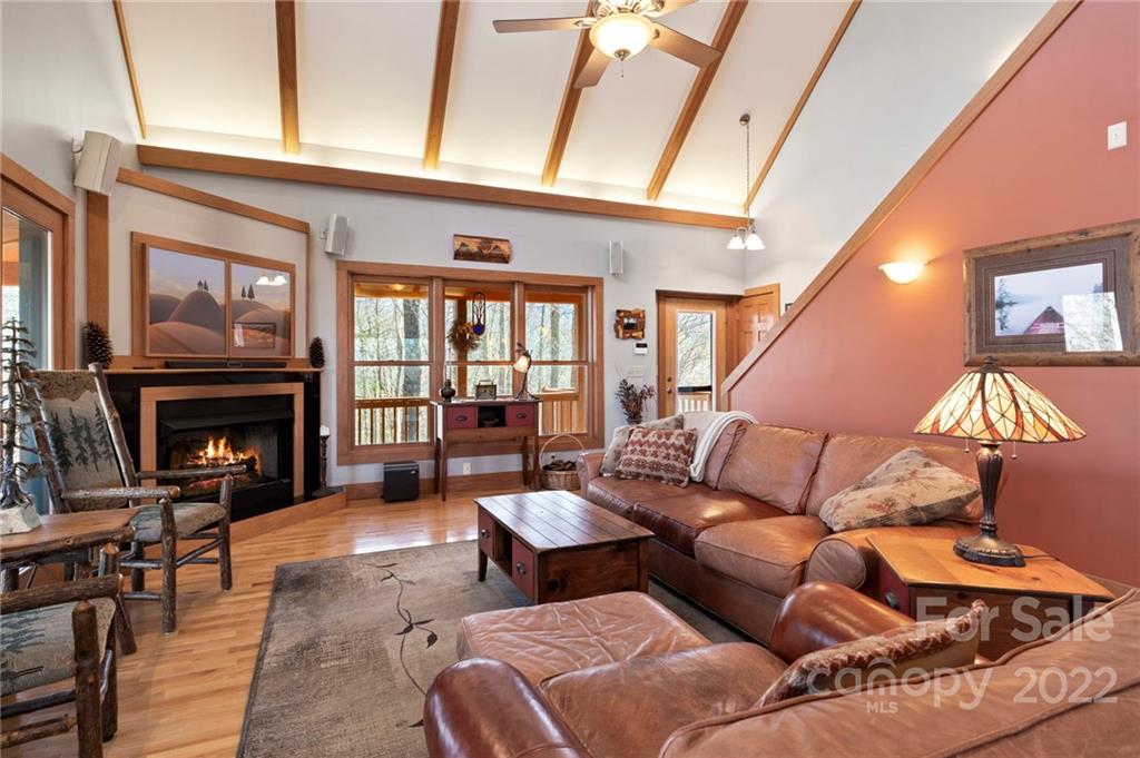 738 Heck Creek Road Marshall, NC 28753 - Photo 18 of 47 Gallery Image 18