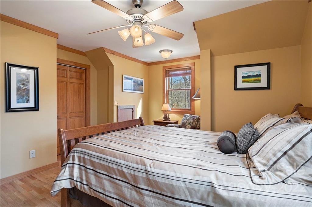 738 Heck Creek Road Marshall, NC 28753 - Photo 27 of 47 Gallery Image 27
