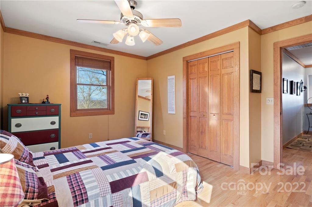738 Heck Creek Road Marshall, NC 28753 - Photo 29 of 47 Gallery Image 29