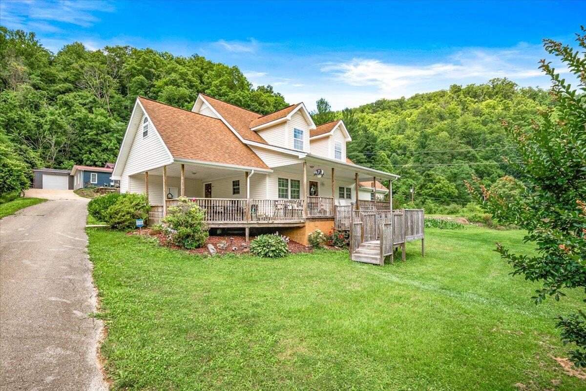 60 R J Wagers Road Manchester, KY 40962 - Photo 42 of 50 40-Exterior Front