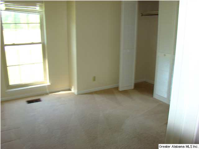 2038 Forest Glen Road Sylacauga, AL 35150 - Photo 10 of 17