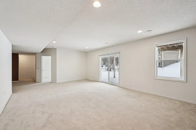 $599,900 | 1442 Pebble Beach Drive, Woodbury, MN 55129