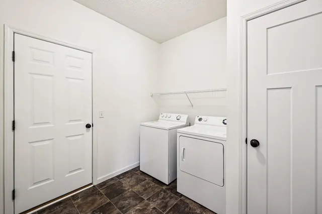 $599,900 | 1442 Pebble Beach Drive, Woodbury, MN 55129