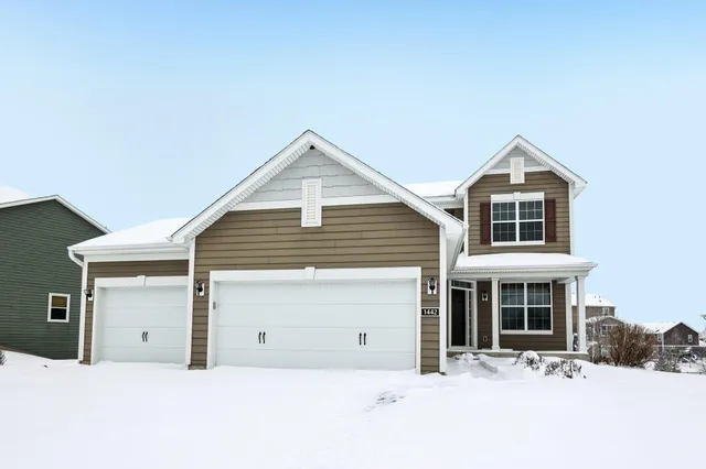 $599,900 | 1442 Pebble Beach Drive, Woodbury, MN 55129