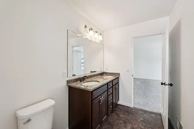 $599,900 | 1442 Pebble Beach Drive, Woodbury, MN 55129