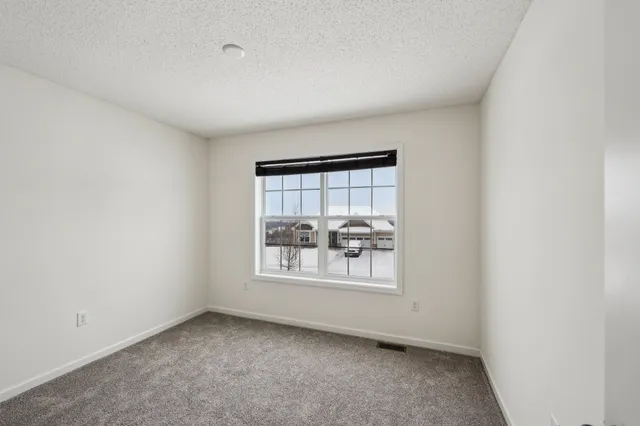 $599,900 | 1442 Pebble Beach Drive, Woodbury, MN 55129