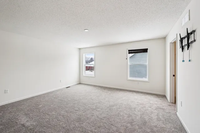 $599,900 | 1442 Pebble Beach Drive, Woodbury, MN 55129