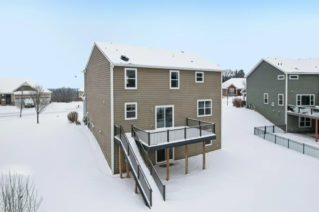 $599,900 | 1442 Pebble Beach Drive, Woodbury, MN 55129