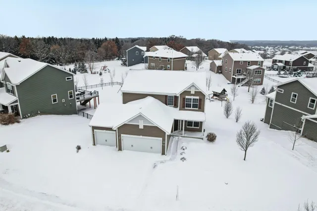 $599,900 | 1442 Pebble Beach Drive, Woodbury, MN 55129