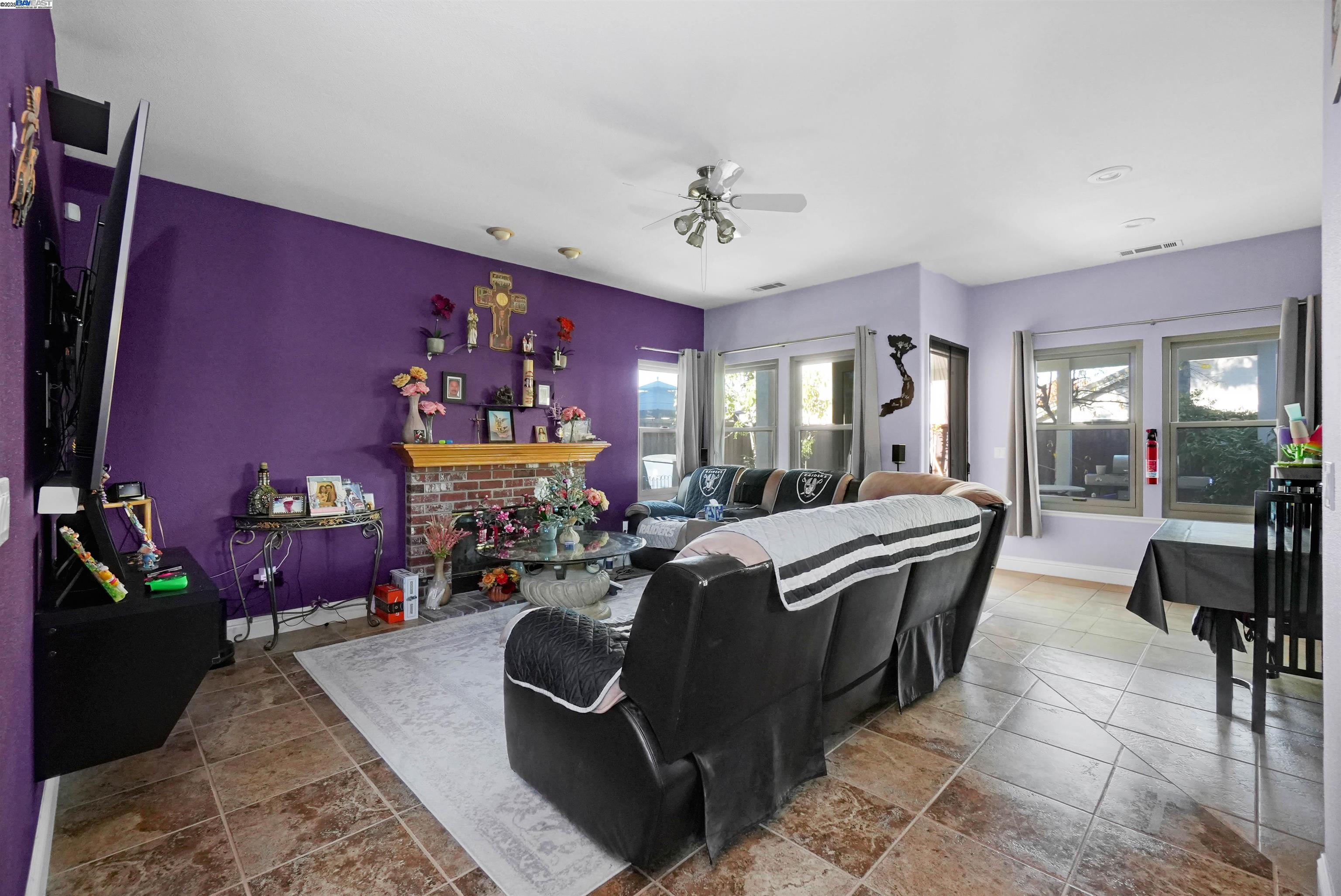 1445 Yorkshire Loop Tracy, CA 95376 - Photo 25 of 55