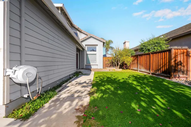 $739,000 | 1445 Yorkshire Loop, Tracy, CA 95376