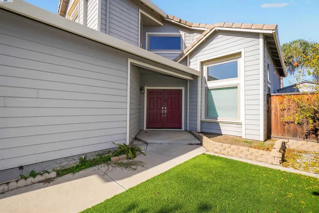 $739,000 | 1445 Yorkshire Loop, Tracy, CA 95376