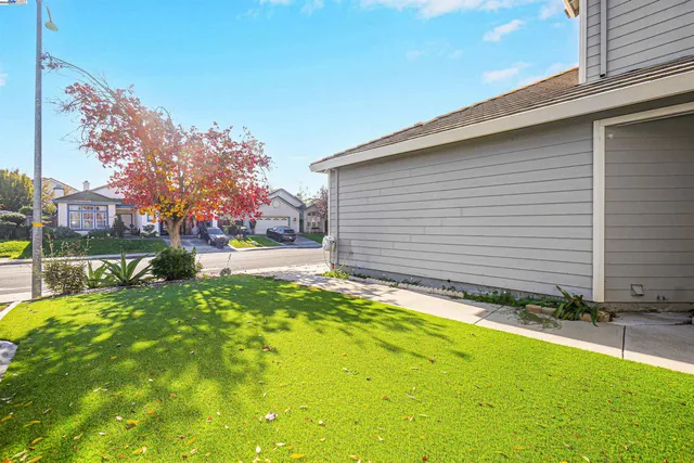 $739,000 | 1445 Yorkshire Loop, Tracy, CA 95376