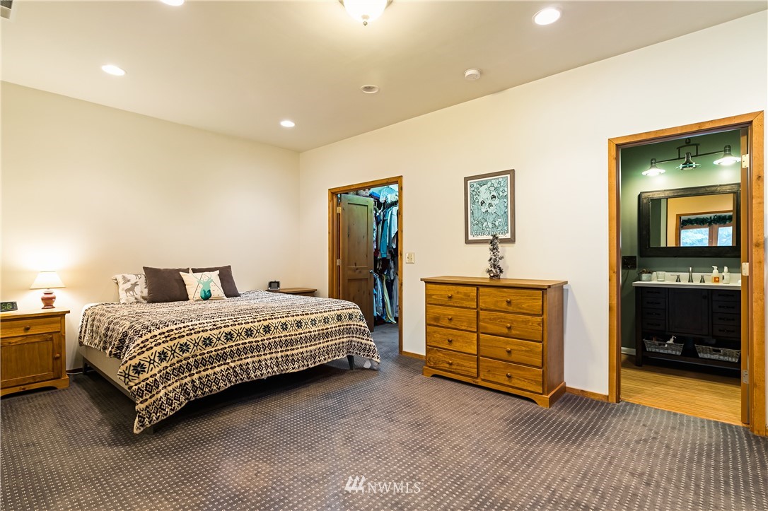 8300 Custer School Road Custer, WA 98240 - Photo 17 of 37