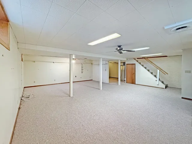 $155,000 | 657 North Greenfield Drive, Freeport, IL 61032