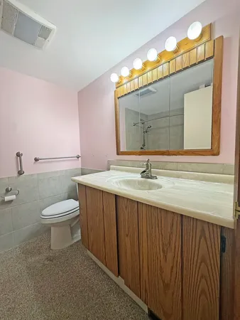 $155,000 | 657 North Greenfield Drive, Freeport, IL 61032