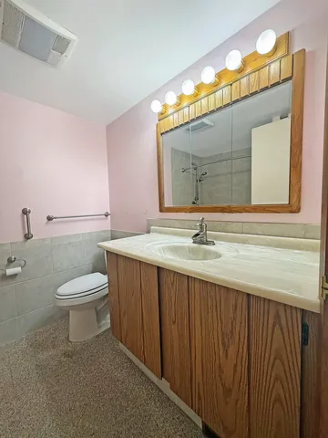 $155,000 | 657 North Greenfield Drive, Freeport, IL 61032