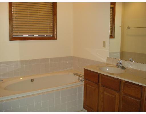 1294 Ryan Court Springfield, OH 45503 - Photo 8 of 9