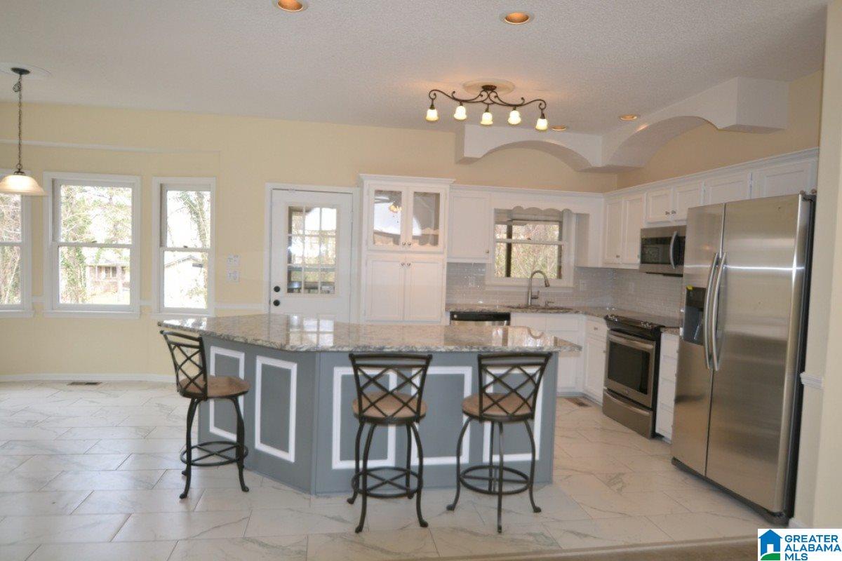 1316 Old Boston Road Alabaster, AL 35007 - Photo 2 of 11