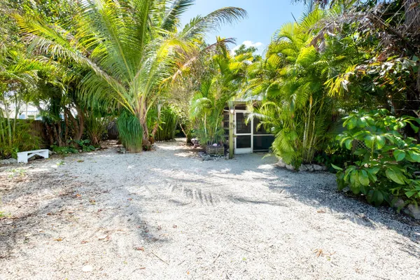 $398,000 | 273 Loeb Avenue, Key Largo, FL 33037