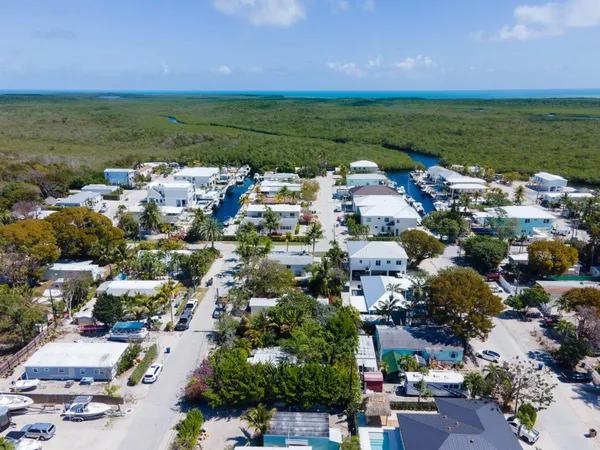 an aerial view of multiple house