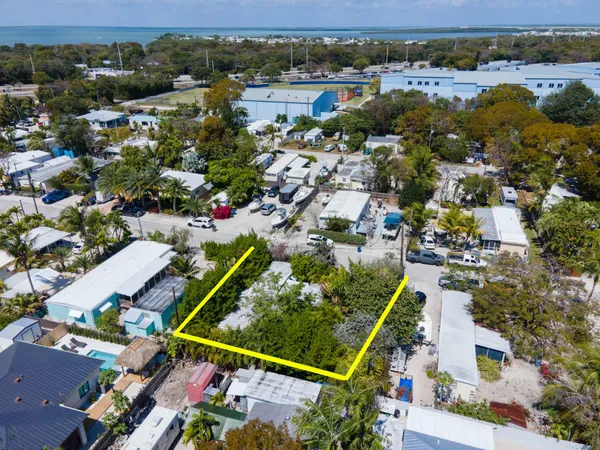 $398,000 | 273 Loeb Avenue, Key Largo, FL 33037