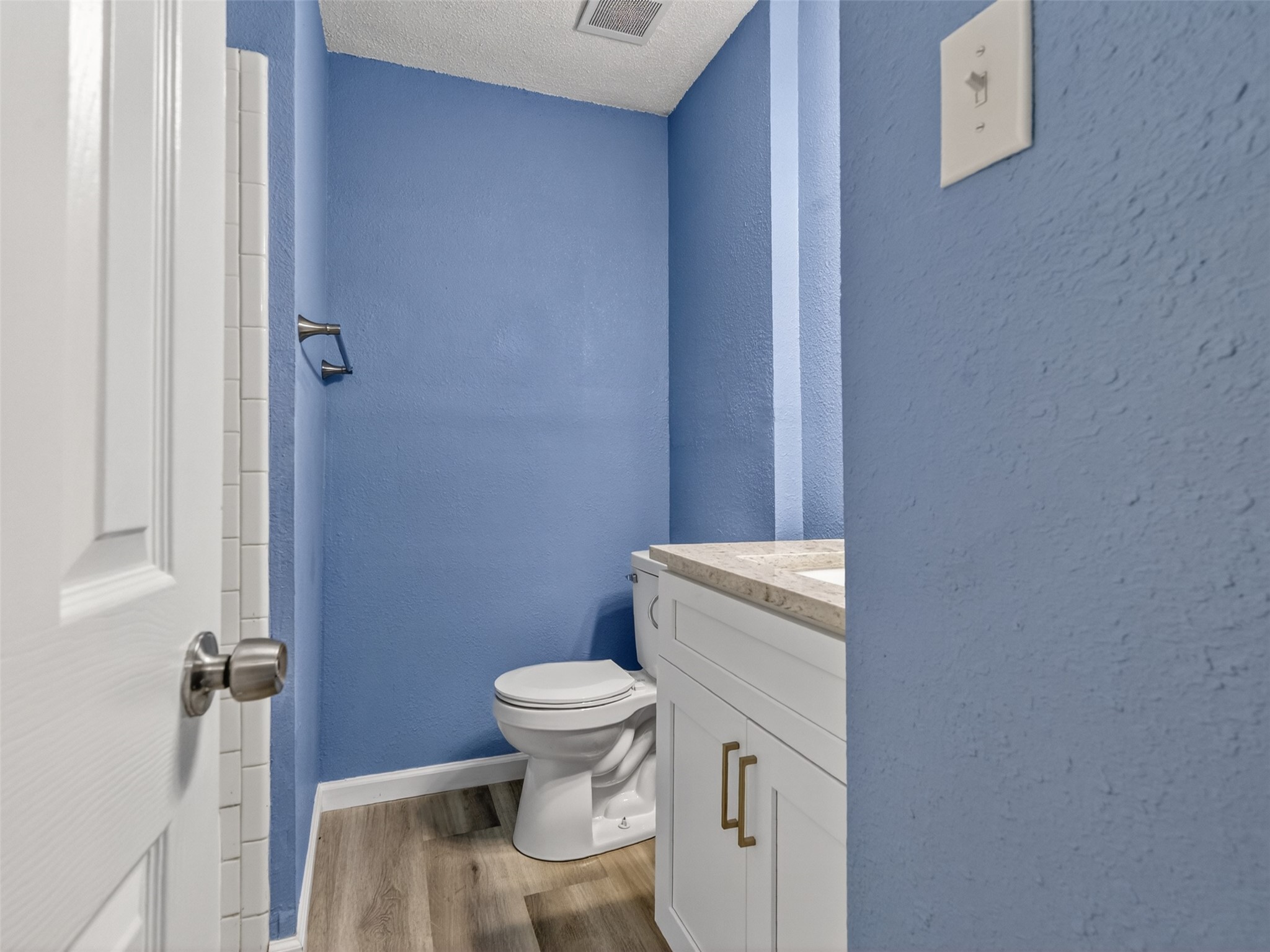 2613 Timber Drive Dickinson, TX 77539 - Photo 16 of 29