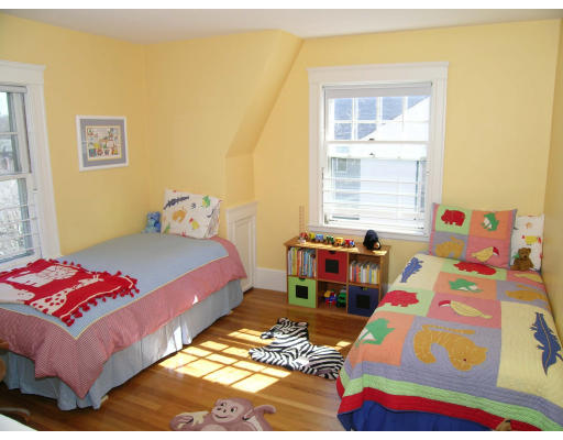 21 Vincent Road Boston, MA 02132 - Photo 9 of 14 Gallery Image 9