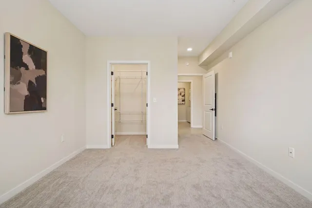 $499,900 | 1948 Wayzata Boulevard, Unit 114, Long Lake, MN 55356