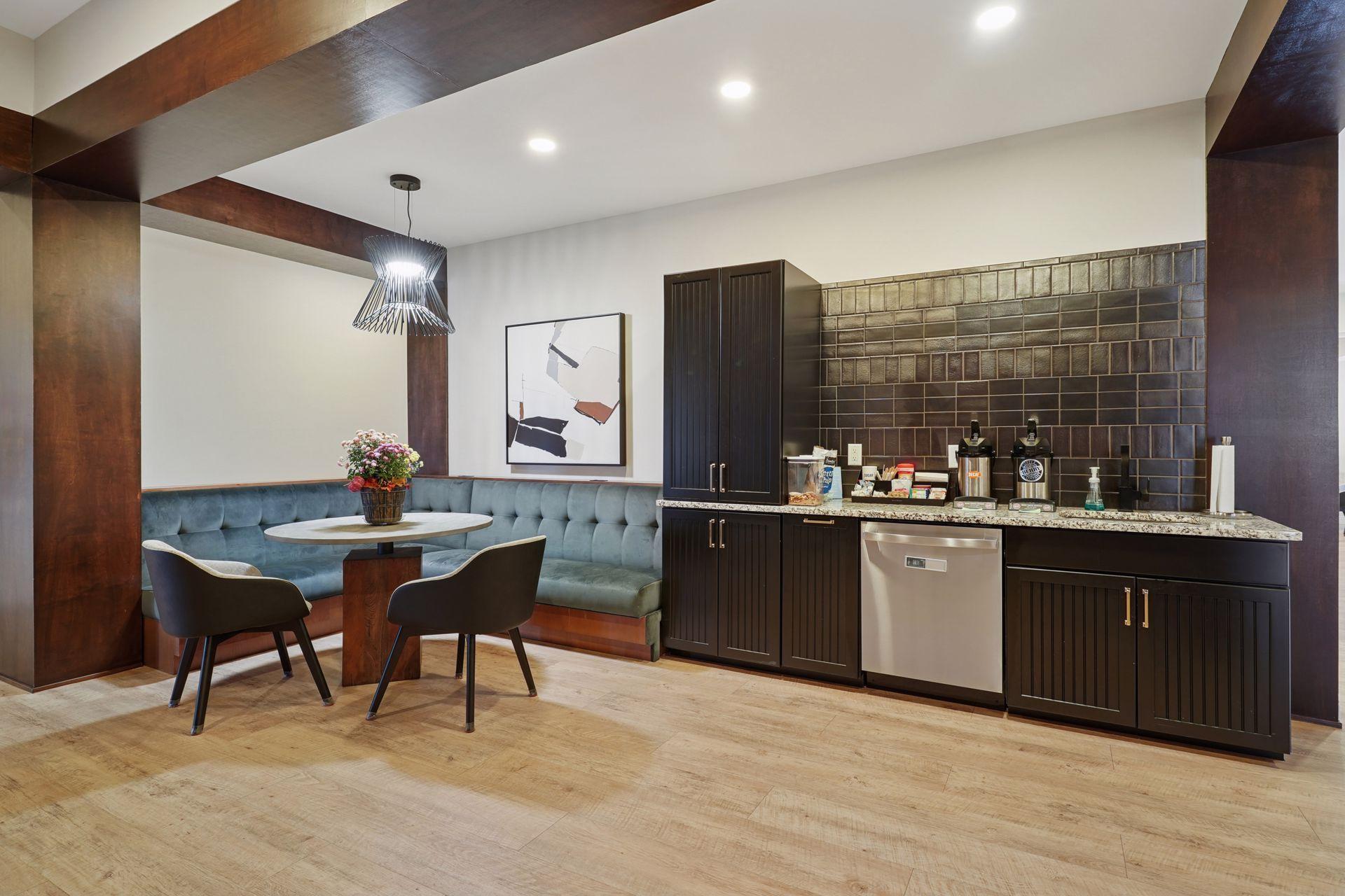 1948 Wayzata Boulevard, Unit 114 Long Lake, MN 55356 - Photo 52 of 81