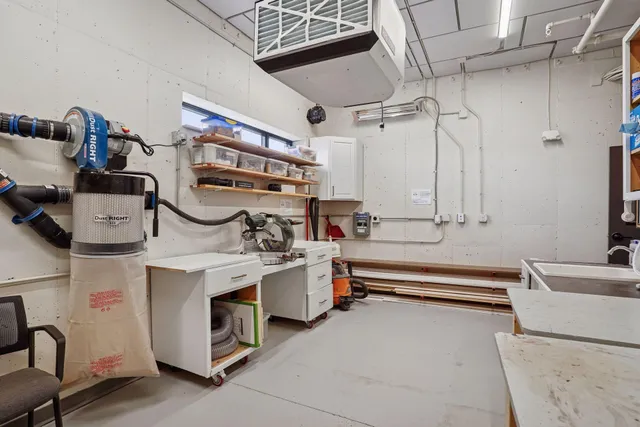 $499,900 | 1948 Wayzata Boulevard, Unit 114, Long Lake, MN 55356