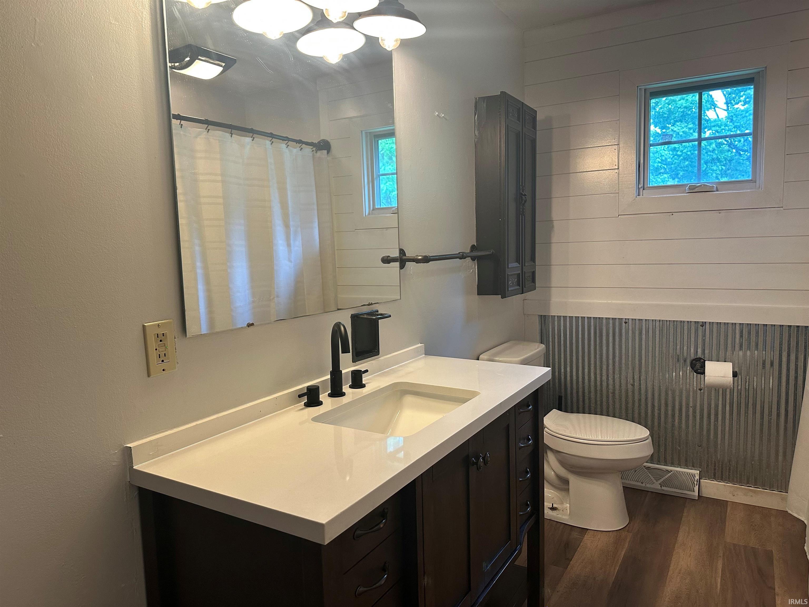 7150 South Strain Ridge Road Bloomington, IN 47401 - Photo 15 of 27