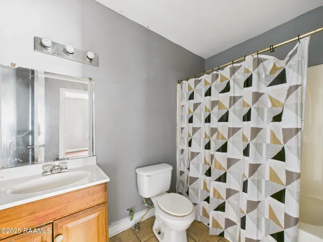 $800 | 615 Walker Road, Lafayette, LA 70506