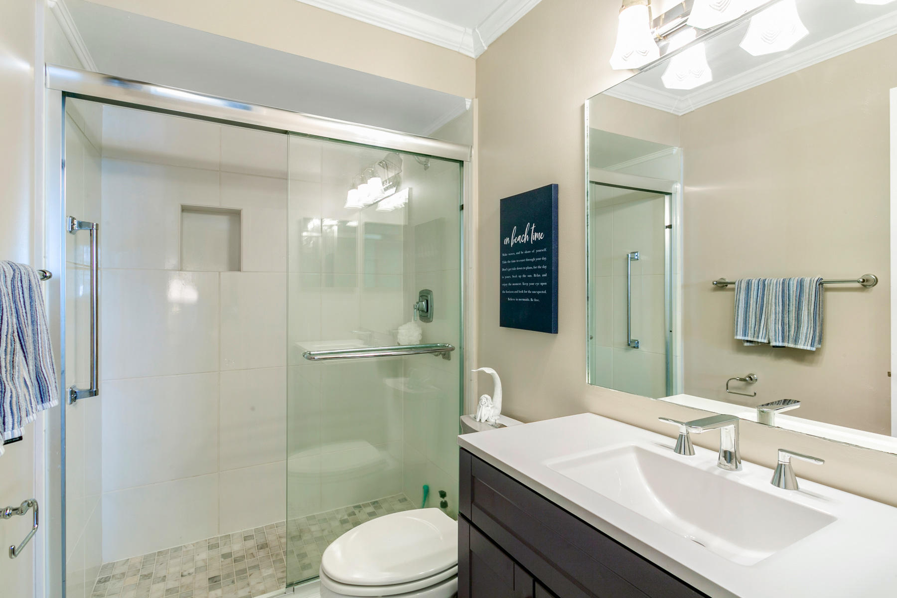 5505 North Ocean Boulevard, Unit 8105 Ocean Ridge, FL 33435 - Photo 19 of 26 Master Bathroom_web