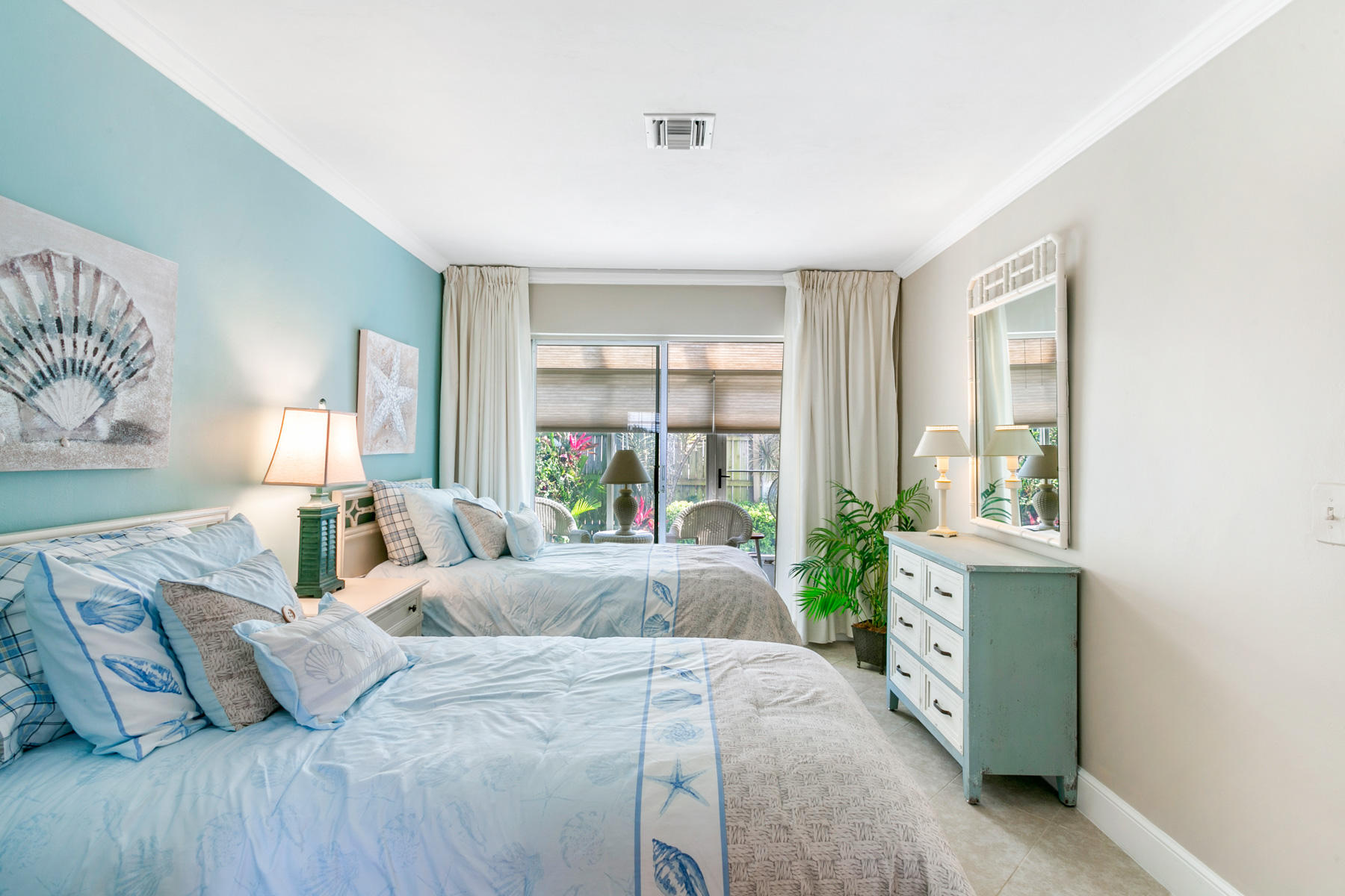 5505 North Ocean Boulevard, Unit 8105 Ocean Ridge, FL 33435 - Photo 20 of 26 Second Bedroom 2_web