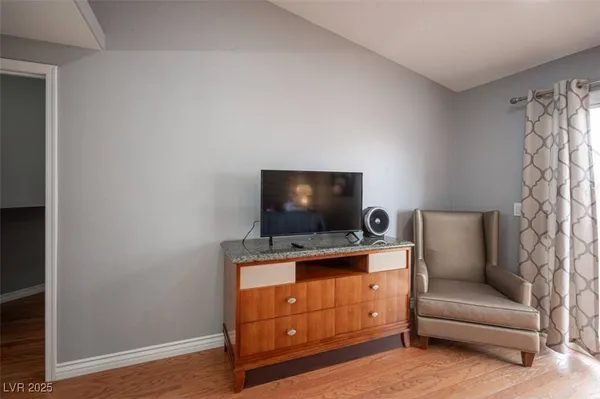 $2,400 | Undisclosed Address, North Las Vegas, NV 89032