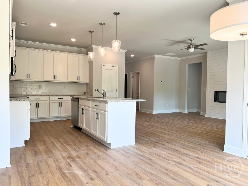 174 Greenview Court Homer, GA 30547 - Photo 4 of 25