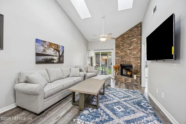 $2,200 | 12036 Arbor Lake Drive, Jacksonville, FL 32225