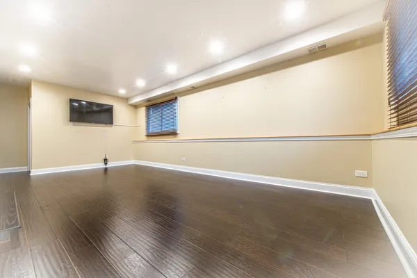 $549,900 | 1338 South Dunton Avenue, Arlington Heights, IL 60005