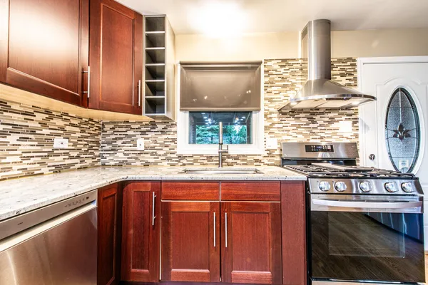 $549,900 | 1338 South Dunton Avenue, Arlington Heights, IL 60005