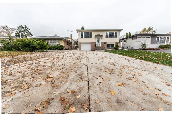 $549,900 | 1338 South Dunton Avenue, Arlington Heights, IL 60005