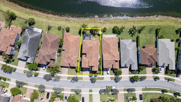 $1,674,900 | 8451 Grand Prix Lane, Boynton Beach, FL 33472