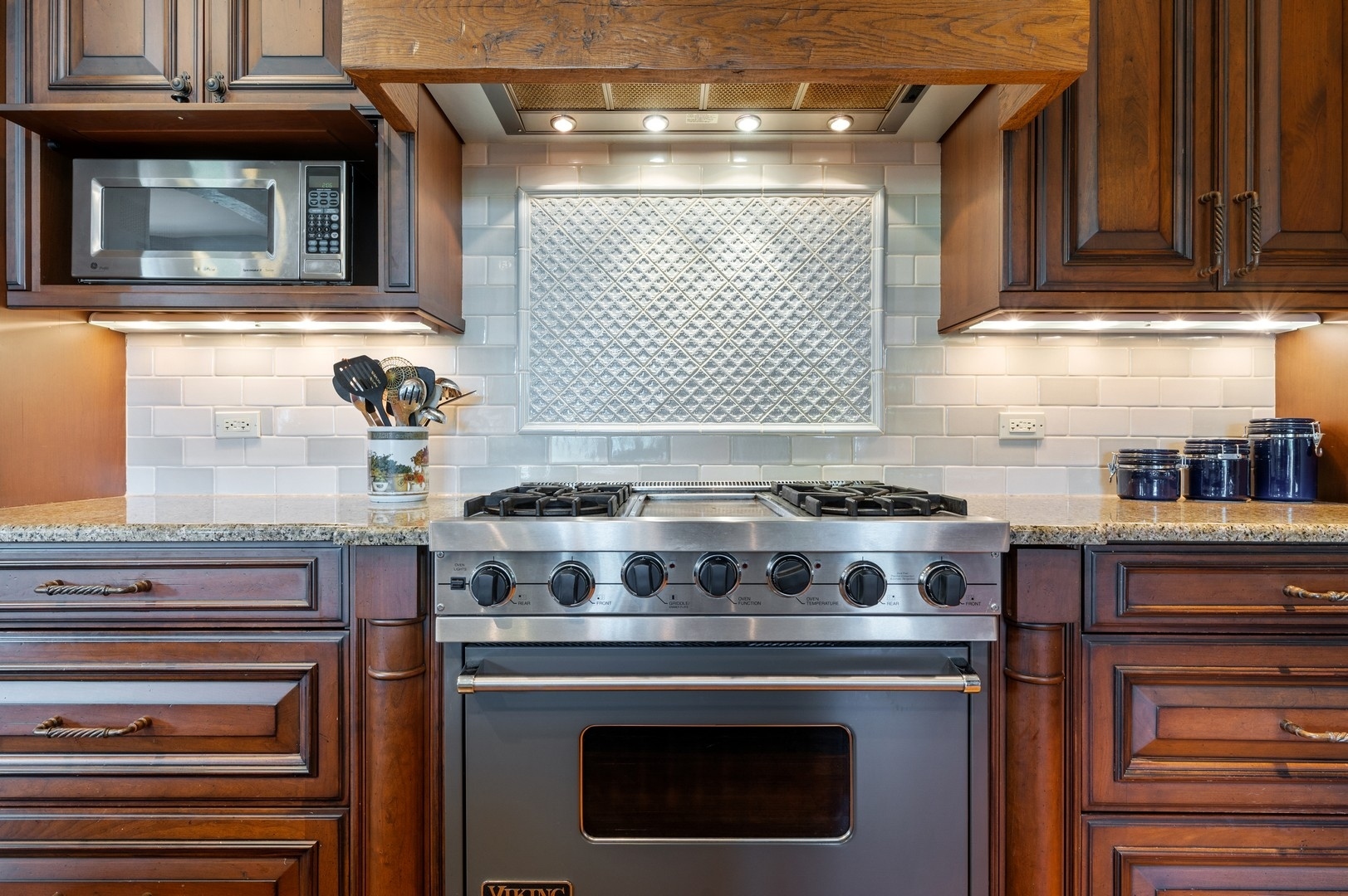 1509 Monterey Drive Glenview, IL 60026 - Photo 15 of 59