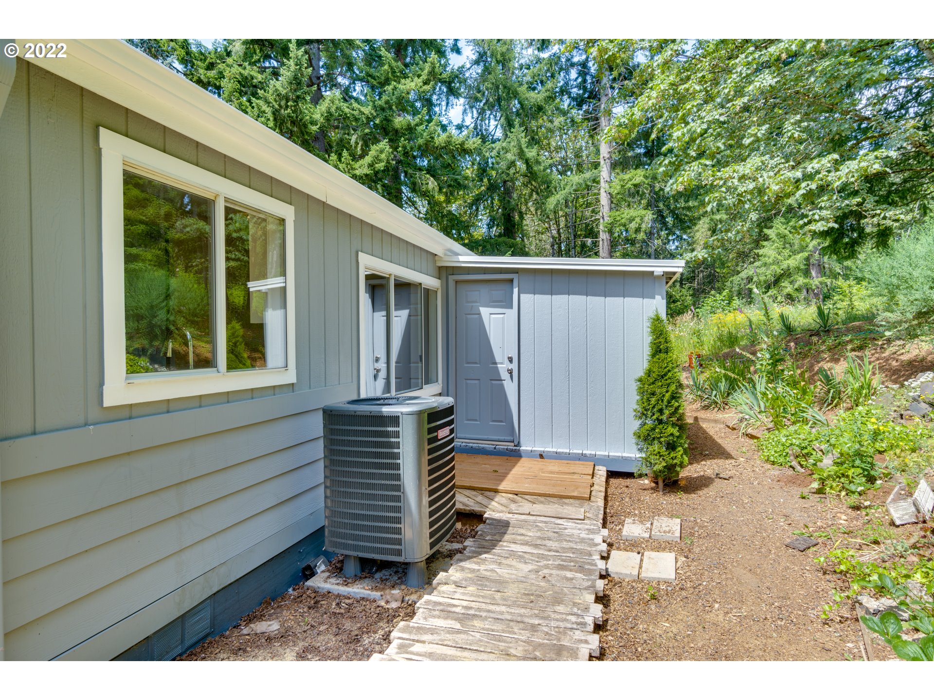 35355 Southeast Surface Road Estacada, OR 97023 - Photo 24 of 32 a house view with a backyard space