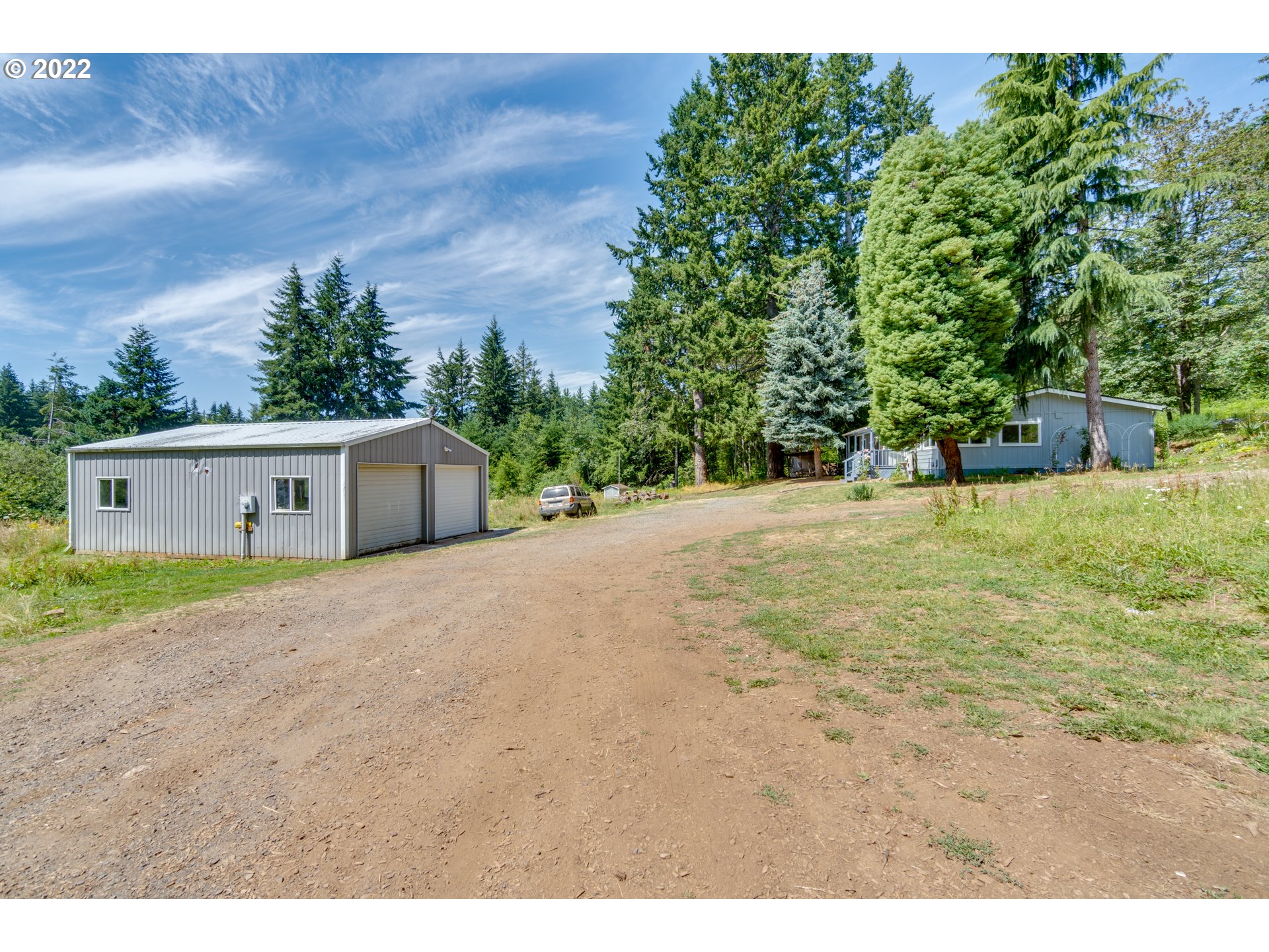 35355 Southeast Surface Road Estacada, OR 97023 - Photo 31 of 32 a view of an outdoor space and a yard
