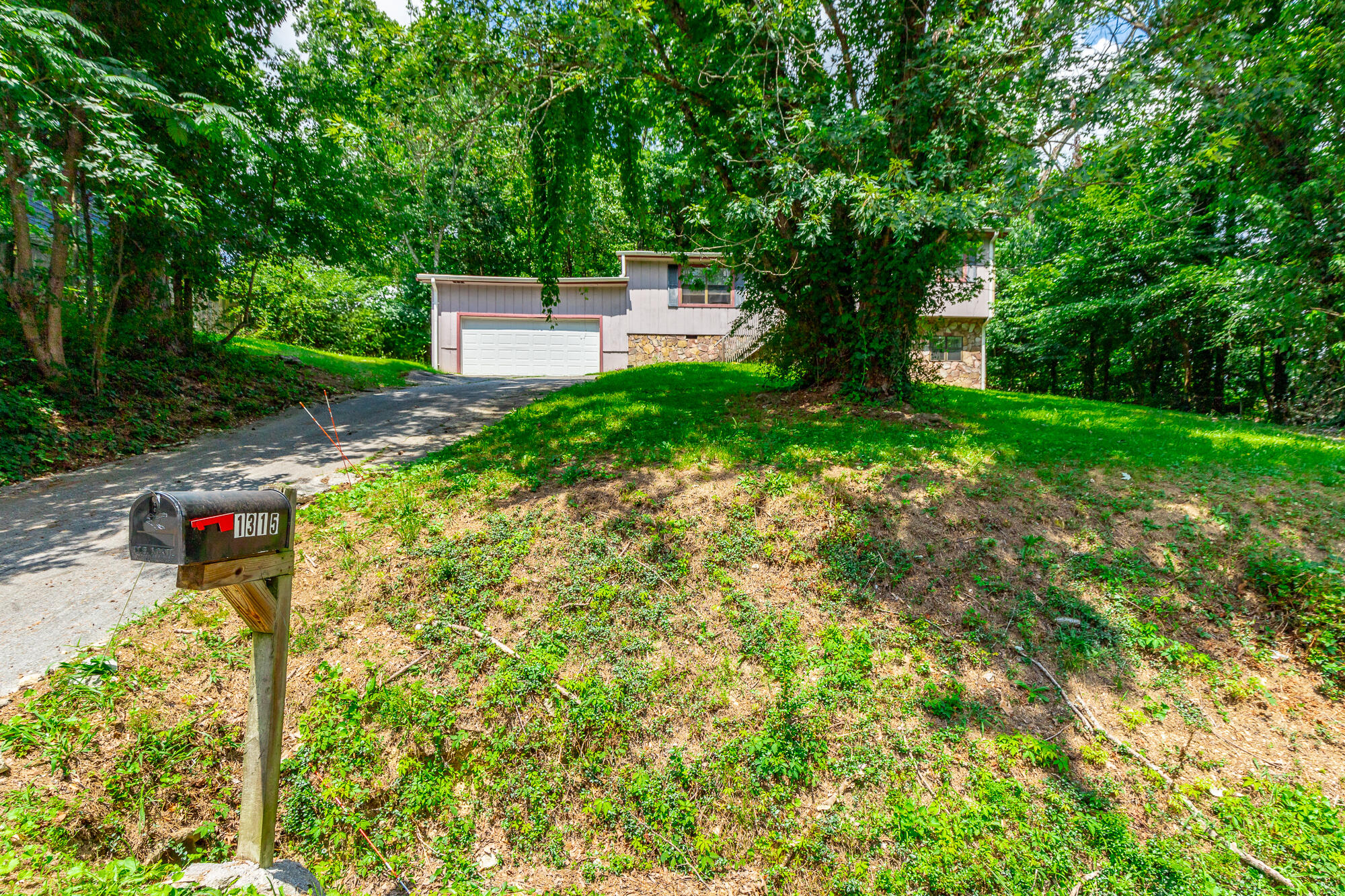 1315 Coffelt Road Hixson, TN 37343 - Photo 39 of 55 1315 Coffelt Road HD-36