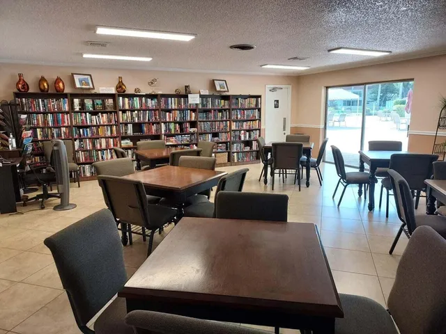 $1,700 | 6 Abbey Lane, Unit 103, Delray Beach, FL 33446