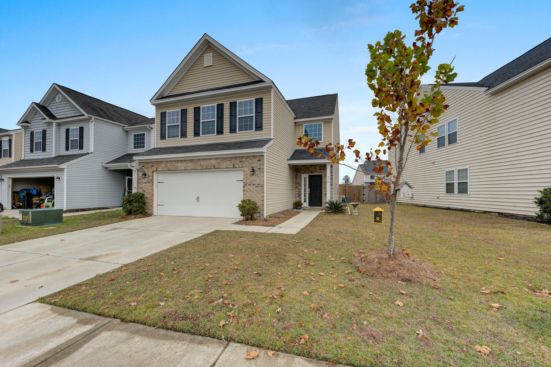 316 Beautyberry Road Summerville, SC 29486 - Photo 1 of 42 316 Beautyberry Rd, Summerville SC (1)