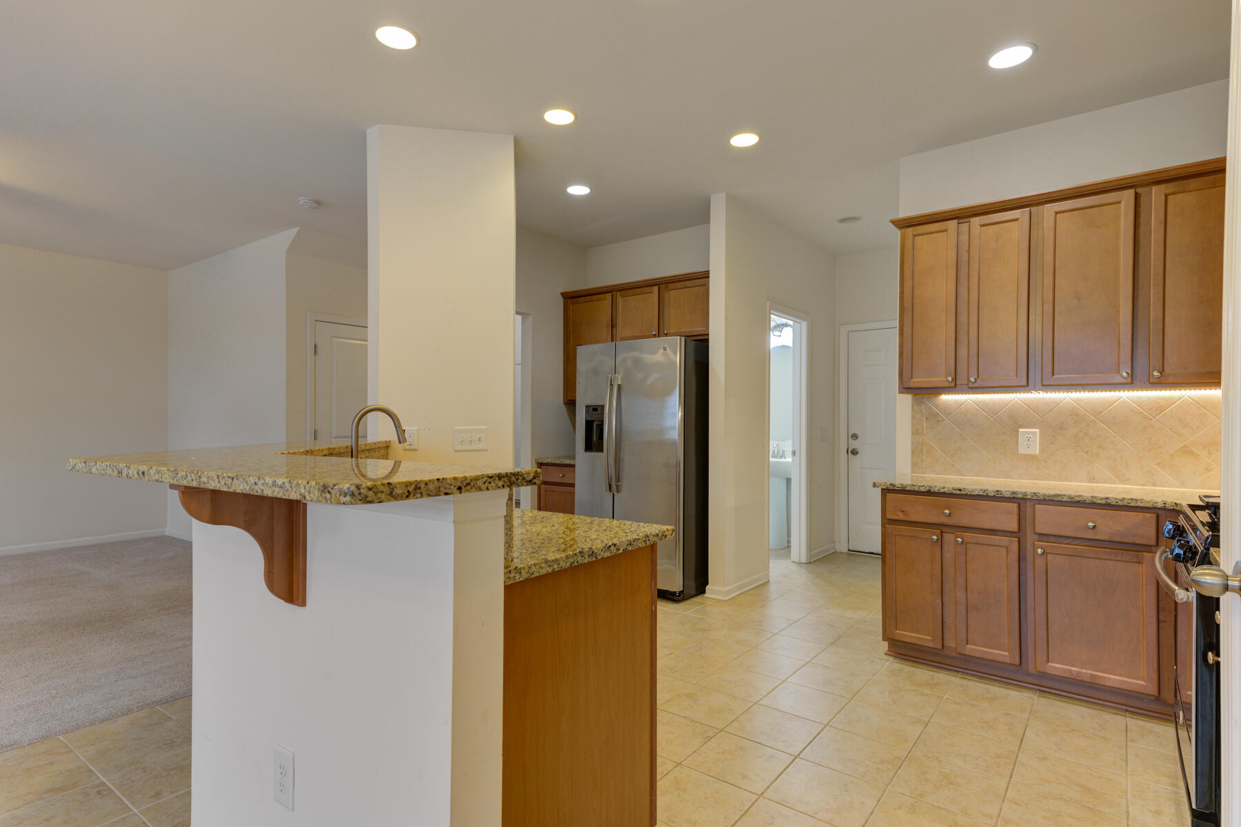 316 Beautyberry Road Summerville, SC 29486 - Photo 21 of 42 316 Beautyberry Rd, Summerville SC (15)